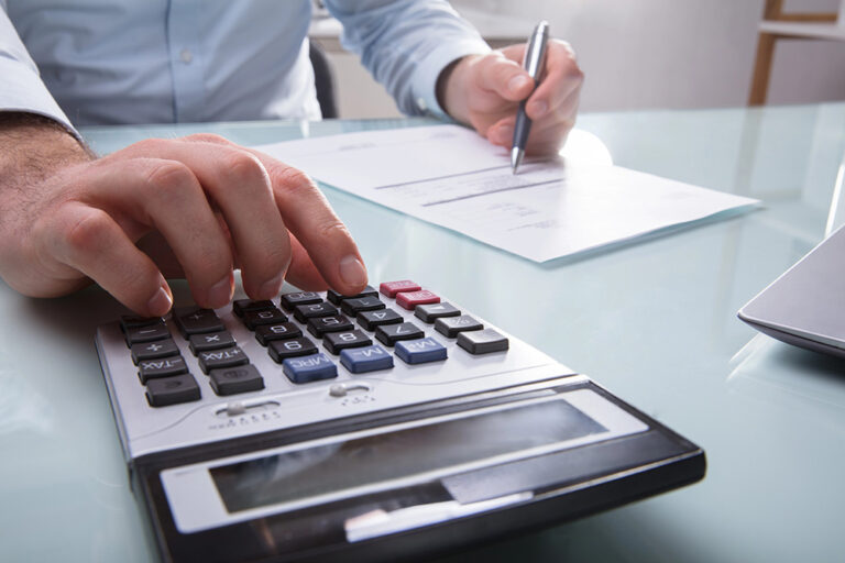 Who Manages Settlement Funds After the Case Is Over